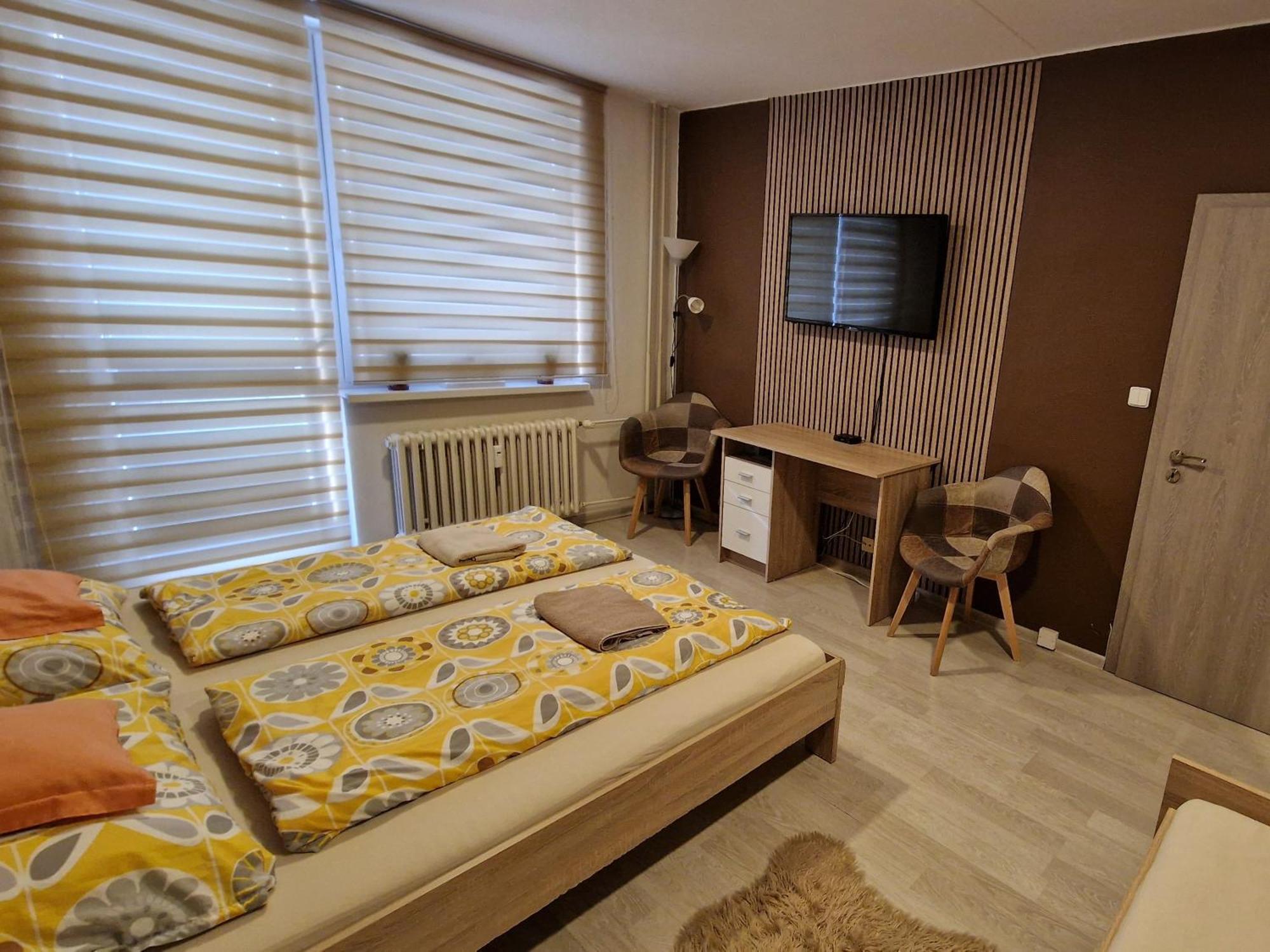 Apartman Valentina Zlin Bagian luar foto